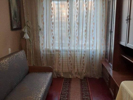Здається в оренду кімната в гуртожитку вул. Молодіжна Шкарівка