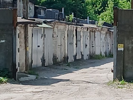 Сдам гараж в районе ГАИ по ул. Магнитогорской. Каменское