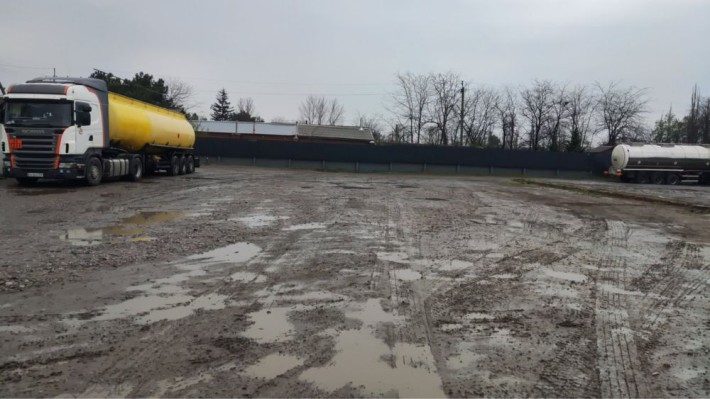 Оренда парковки для вантажівок - фото 1