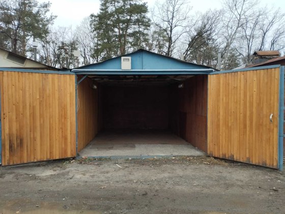 Гараж оренда Коцюбинське Лавина Мол святошинський рн Берковцы Коцюбинское