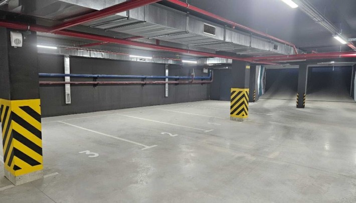 Оренда паркомісця в підземному паркінгу ЖК Манхеттен Івано-Франківськ - фото 1