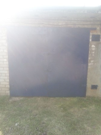 Сдам гараж в коп. Мотор  за ост. Интернат Терновский р-он - фото 1