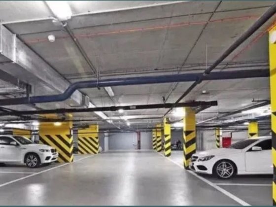 Здається паркомісце Ужгород