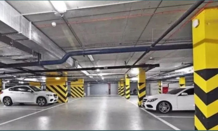 Здається паркомісце - фото 1