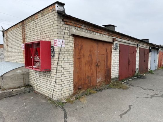 Оренда гаражного боксу на затишній 7б Киев