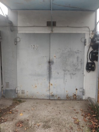 Сдам капитальный гараж на космосе - фото 1