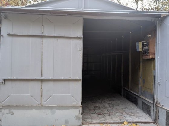 Сдам большой гараж бокс металлический район дафи, подстанция Днепр