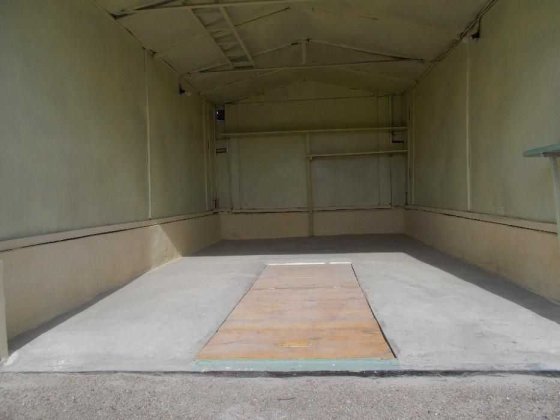 Гараж Позняки-2 високий 2.2м, у підвалі власна свердловина та санвузол Киев