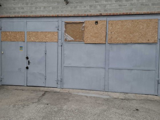 Сдам часть капитального гаража. Запорожье