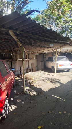 Стоянка для авто.Киевский р-он - фото 1