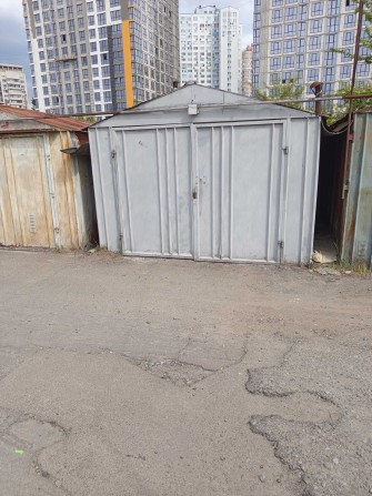 Оренда гаража з підвалом і зарядкою - фото 1