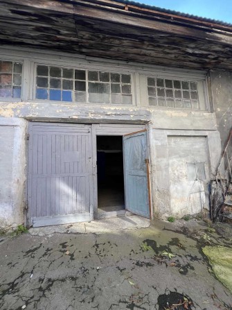 Оренда гаража на вул. Личаківська (центр міста). - фото 1