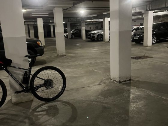 Сдам парко место в подземном паркинге Харків