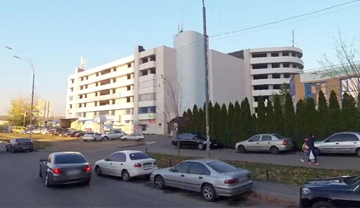 Невиїзне паркомісце, Драгоманова, 1-Н - фото 1