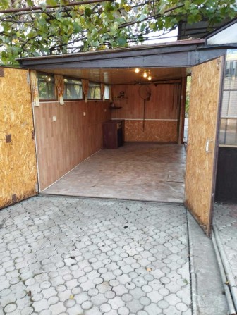 Сдам гараж на зимовий період (на дачі) для зберігання авто,  меблів - фото 1