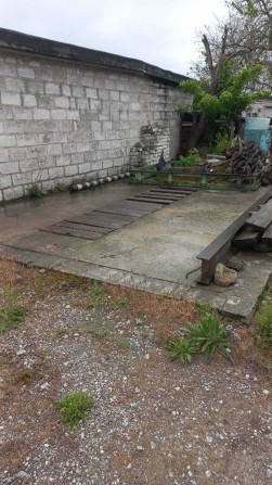 Сдается  место в гаражном кооперативе под авто охраняемое - фото 1