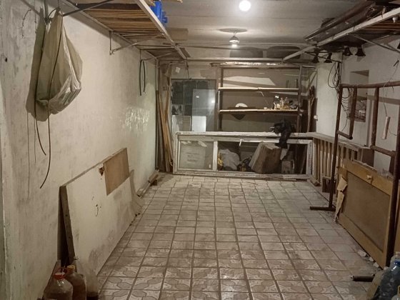 Сдам гараж ул Бучмы 11 коопер. Поршень Бобрівка