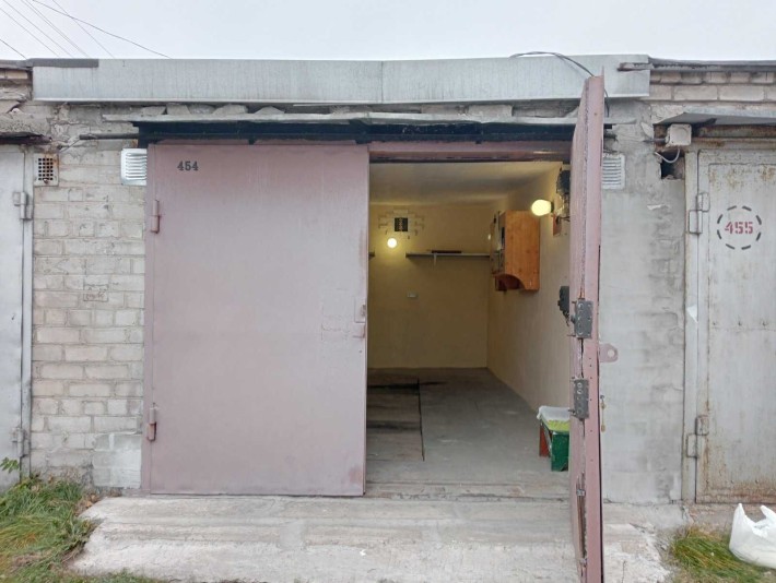 Продам гараж, район жд.вокзала. - фото 1