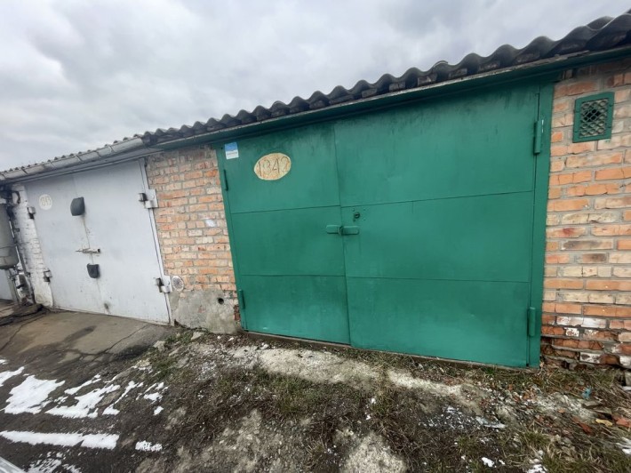 Гараж у кооперативі дачний з чудовим заїздом - фото 1