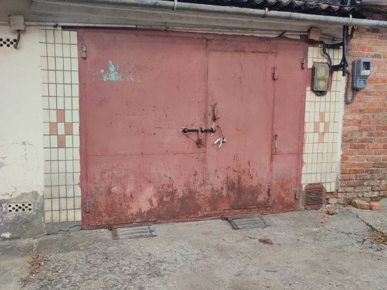 Продам гараж  масив Колос Хмельницький