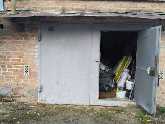 Продаю капітальний цегляний гараж Біла Церква