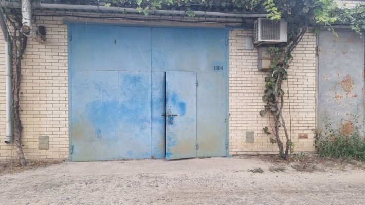 Продам великий та широкий гараж кооператив Піщаний 2 - фото 1