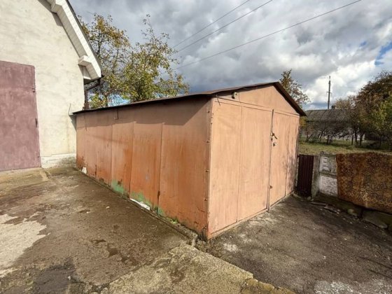 Продам гараж терміново Івано-Франківськ