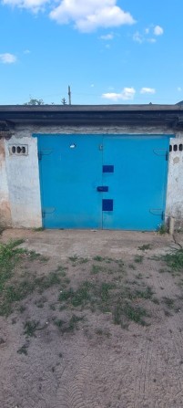 Сдам (продам)гараж на первомайке в  кооперативе"Нива" - фото 1