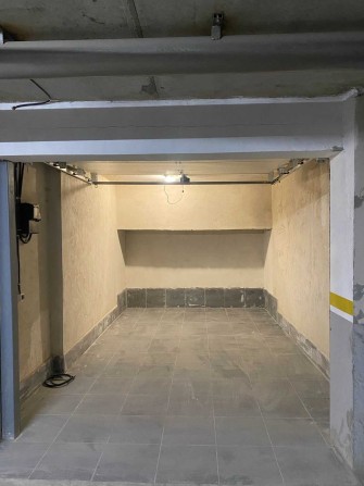 Продам Гараж з ремонтом центр, вул.Бельведерська - фото 1