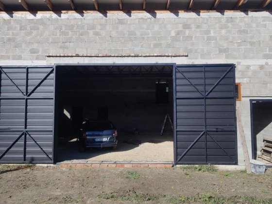 Продається новобудова Гараж Луцьк