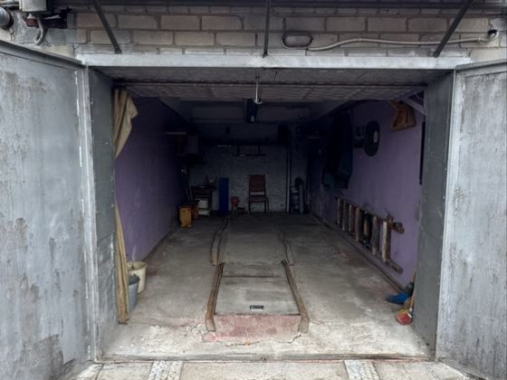 Продам гарвж в кооперативе Нефтяник Кременчук