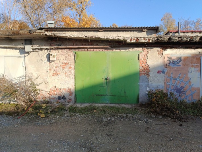 Продам гараж за білим замком - фото 1