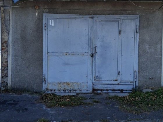 Гараж, з оглядовою ямою, на Джужбі "Супутник" Тернополь