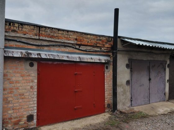 Продам капітальний гараж Полтава
