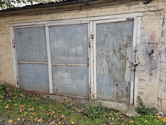 Гараж красная линия Крес Кривий Ріг