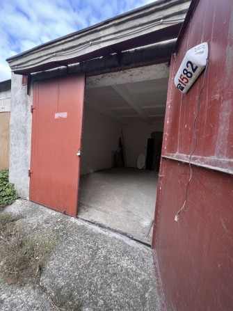 Гараж в центрі міста - фото 1