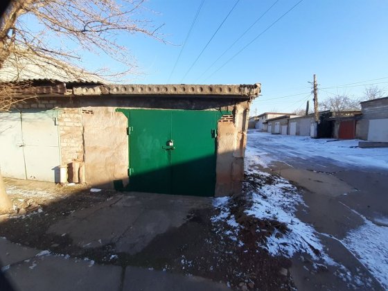 Продам гараж в районе тех базы Кривий Ріг