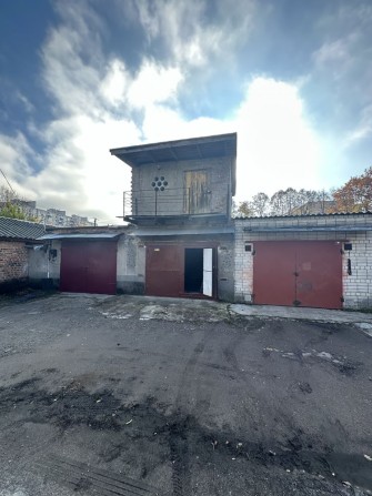 Продам гараж р-н Ветеринарной клиники Роддом - фото 1