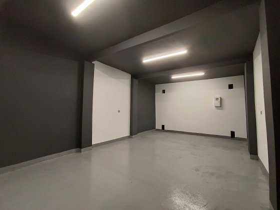 Гараж в 2 кооперативі 6/4 південно кільцева Чернівці