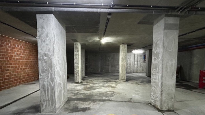 Продаж паркінгу 38 м.кв., в. В. Стуса - фото 1