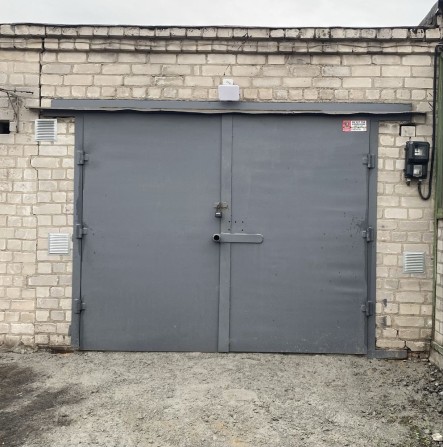 Продам гараж в кооперативе Каштан 2 (под охраной Орлан) - фото 1