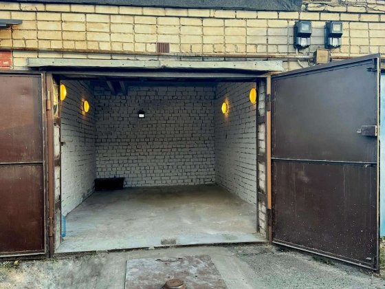 Продам Гараж в ГК Салют Дніпро