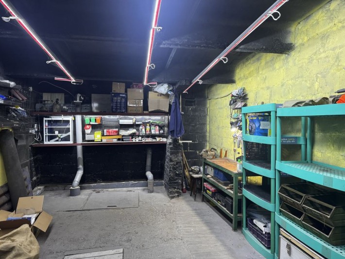 Гараж капітальний центр (з електроенергією) - фото 1