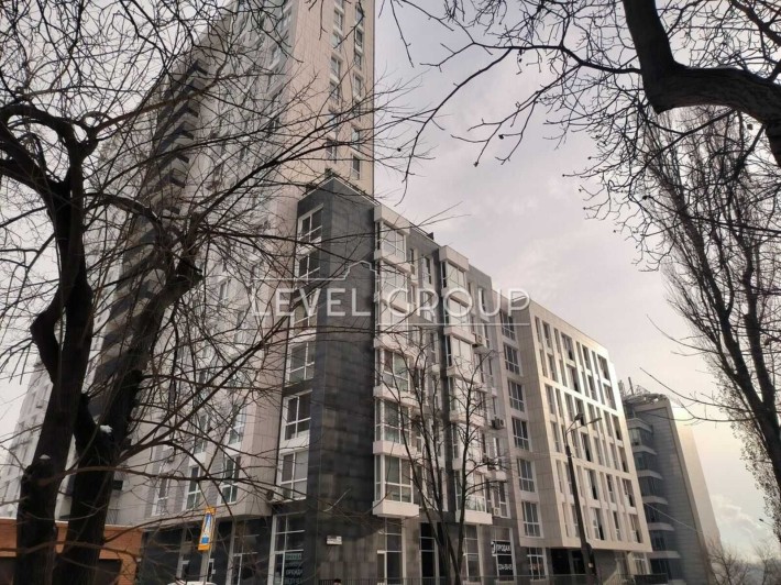 Продаються паркомісця, ЖК Лейпцизька, різна квадратура - фото 1