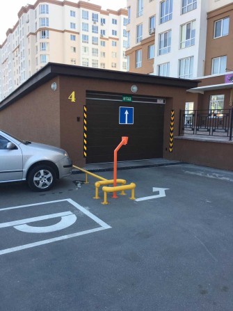 Продам ПАРКОМІСЦЕ Підземний паркінг 14 м Відеонагляд - фото 1