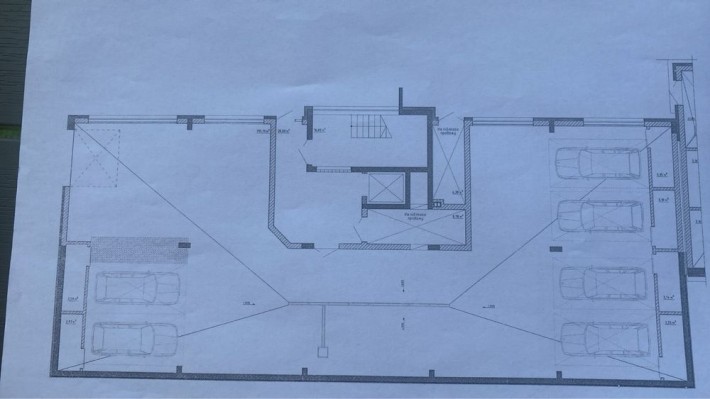 Паркомісце місто Пустомити - фото 1