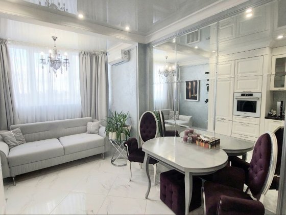 Продаж 2-кімнатної квартири з авторським ремонтом в ЖК «Лідер» Шевченкывський район Киев