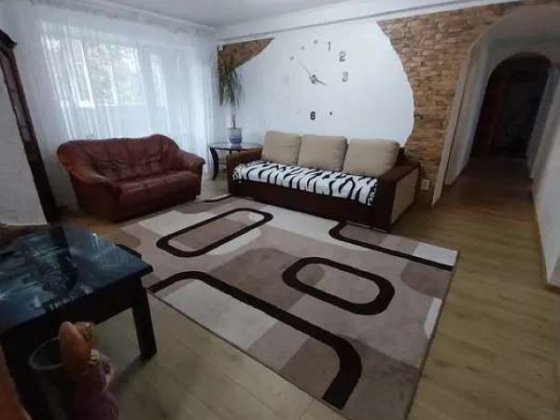 Продаж 5-к квартири вул. Стеценка 9 Киев