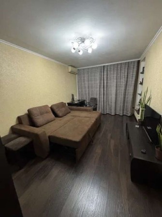 Продаж 1-к квартири вул. Князя Романа Мстиславича 8 - фото 1