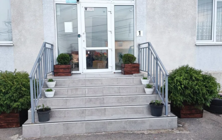 1к Массив 15/Червоный Хутор. Состояние от строителей. - фото 1